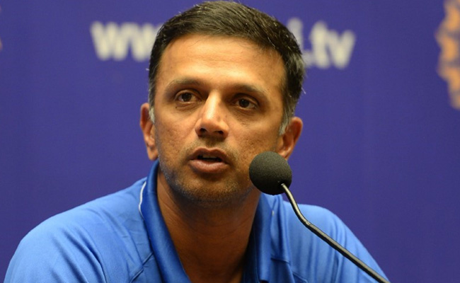 ग्रेग चैपल ने राहुल द्रविड़ की कामयाबी पर दिया हैरानी भऱा बयान, बोले- हमसे सीखकर ही घरेलू क्रिकेट को कर रहे हैं मजबूत