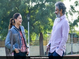 <i>RRR</i> Director SS Rajamouli Welcomes Alia Bhatt On Set <i>RRR</i> Director SS Rajamouli Welcomes Alia Bhatt On Set