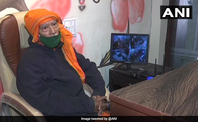 Delhi's 'Baba Ka Dhaba' Owner-Couple Starts A New Restaurant In Malviya Nagar