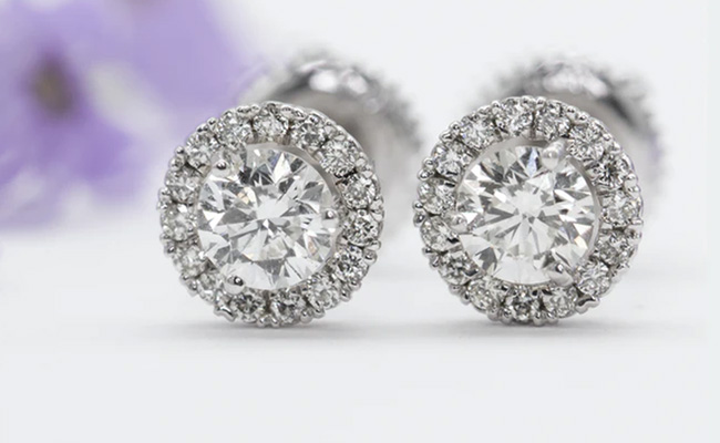 Your Jewellery Box Won't Be Able To Do Without These Glittering Pieces