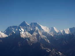 Two Foreign Climbers Die On Mount Everest: Expedition Agency Two Foreign Climbers Die On Mount Everest: Expedition Agency
