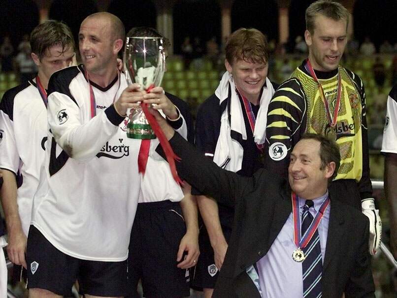 Liverpool Pay Tribute To Treble-Winning Boss Gerard Houllier
