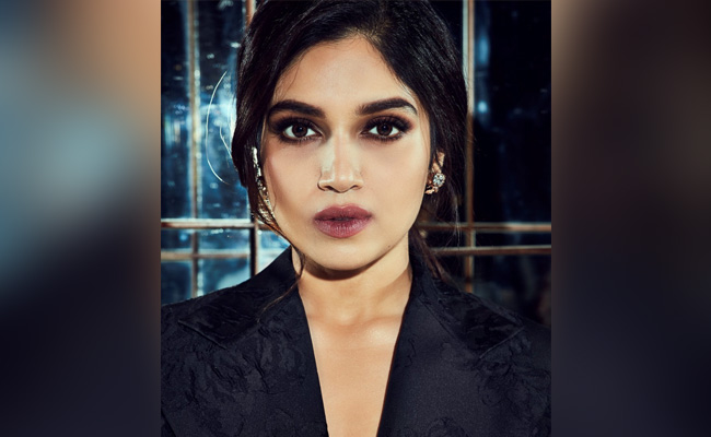 फिल्म 'दुर्गामती' में लीड रोल कर रहीं भूमि पेडणेकर ने अक्षय कुमार को लेकर कही ये बात