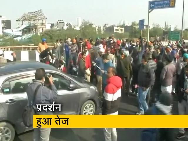 देशभर में कलेक्ट्रेट कार्यालयों का घेराव कर रहे हैं किसान