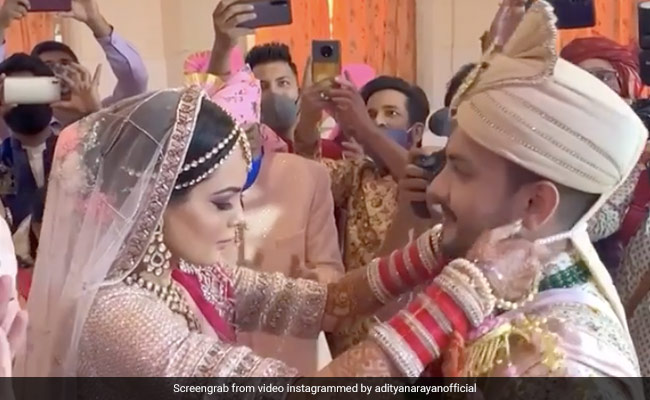 Aditya Narayan Shares Posts With Wife Shweta Agarwal After Wedding