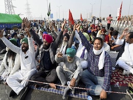 किसानों के समर्थन में आए रितेश देशमुख, Tweet कर बोले- अगर आप आज खा रहे हैं तो... किसानों के समर्थन में आए रितेश देशमुख, Tweet कर बोले- अगर आप आज खा रहे हैं तो...