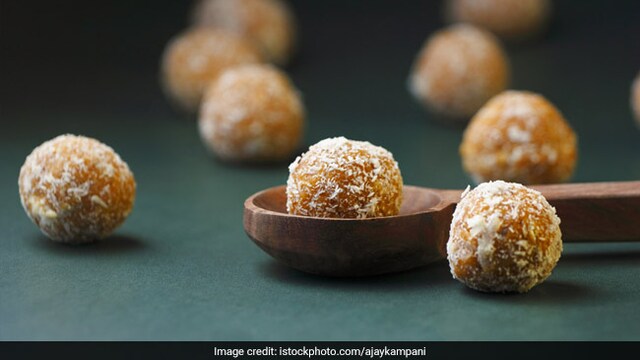 These protein balls can be included in your daily diet for weight loss