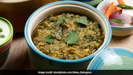 Watch: How To Make Winter-Special Palak Dal For A Wholesome Dinner