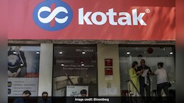 कोटक महिंद्रा बँकेविरोधात RBI ची मोठी कारवाई