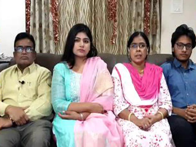 A Family Of Doctors Explains How They Balanced Home And Hospital During The Pandemic