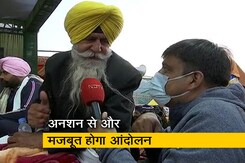 गलन वाली सर्दी के बावजूद अनशन पर बैठे किसानों में दिखा जोश गलन वाली सर्दी के बावजूद अनशन पर बैठे किसानों में दिखा जोश