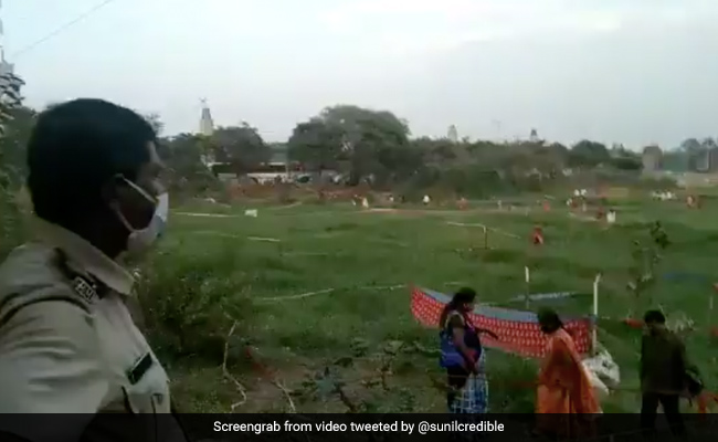 मुंबई में मुफ्त जमीन मिलने की अफवाह ने बढ़ाई मुंबई पुलिस और बीएमसी की मुश्किल