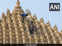 सोने जैसा जगमगा उठेगा सोमनाथ मंदिर, सोने से मढ़े जा रहे हैं 1400 कलश सोने जैसा जगमगा उठेगा सोमनाथ मंदिर, सोने से मढ़े जा रहे हैं 1400 कलश