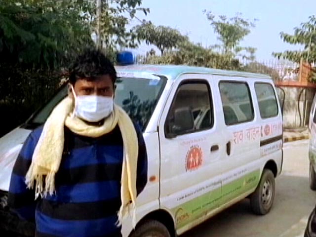 I Keep Myself Safe & Ensure My Work Is Done Properly: Ram Babu Kumar, Ambulance Driver