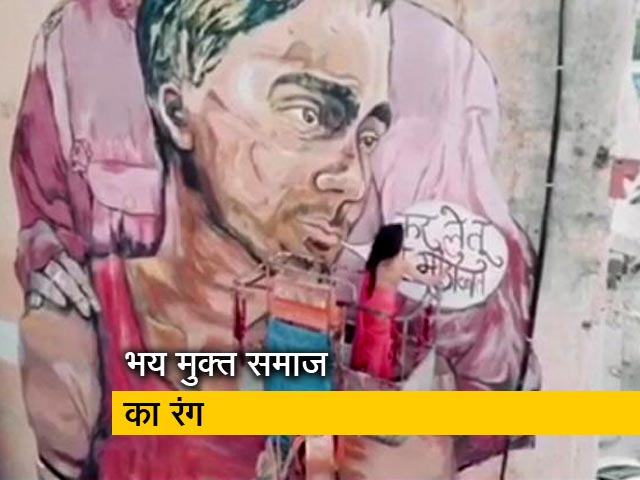 कलाकारों की प्यार भरी नई दुनिया