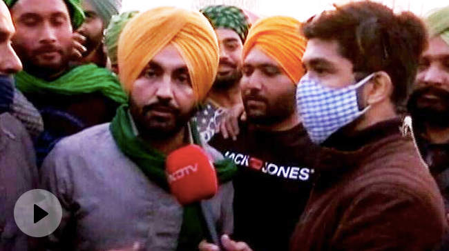 Punjabi Artist Ravinder Grewal Joins Farmer Protests At Delhi