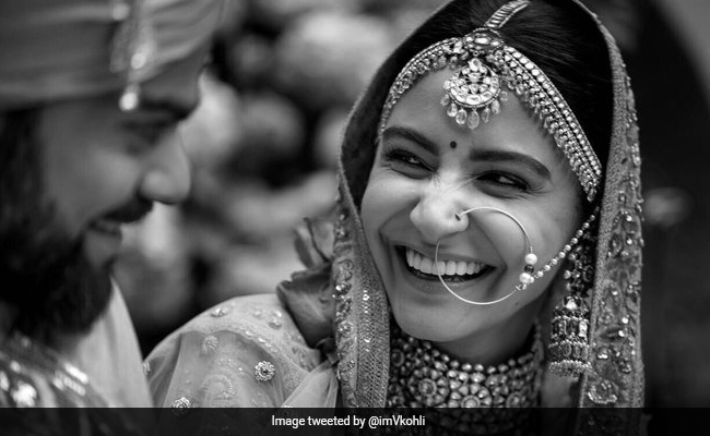 Anushka Sharma And Virat Kohli's Delish Anniversary Feast Will Make You Drool