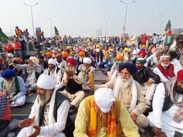 किसानों के लिए बॉलीवुड एक्ट्रेस ने की प्रार्थना, बोलीं- इस ठंड में वह अपने अधिकारों के लिए लड़ रहे हैं और हम... किसानों के लिए बॉलीवुड एक्ट्रेस ने की प्रार्थना, बोलीं- इस ठंड में वह अपने अधिकारों के लिए लड़ रहे हैं और हम...