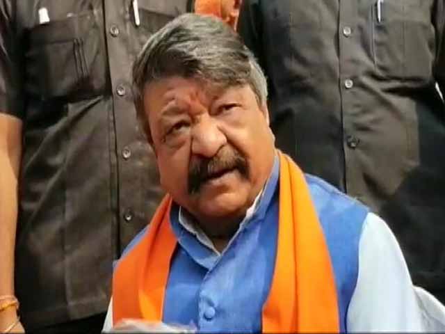 BJP Leader Promises Guard's Job To 'Agniveers'; Congress, AAP Hit Back BJP Leader Promises Guard's Job To 'Agniveers'; Congress, AAP Hit Back