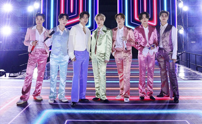 BTS Make History As <I>Life Goes On</i> Tops Billboard Hot 100