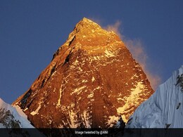 माउंट एवरेस्ट की नई ऊंचाई 8848.86 मीटर, नेपाल, चीन ने किया ऐलान माउंट एवरेस्ट की नई ऊंचाई 8848.86 मीटर, नेपाल, चीन ने किया ऐलान