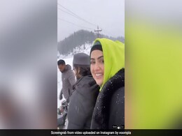 Sana Khan पति मुफ्ती अनस संग गुलमर्ग में बर्फ के बीच बाइक पर राइड करती आईं नजर, शेयर किया Video Sana Khan पति मुफ्ती अनस संग गुलमर्ग में बर्फ के बीच बाइक पर राइड करती आईं नजर, शेयर किया Video