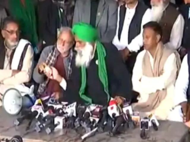 Will "Make" Government Repeal Farm Laws: Farmers Harden Stance