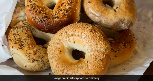 Viral Recipe: This 2-Ingredient Bagel Recipe Is The Homemade Treat You Deserve