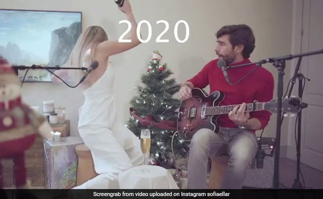 Video: Woman Accidentally Sets Her Hair On Fire While Singing With Boyfriend
