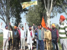 "कोई माला नहीं, सिर्फ जूते" : हरियाणा के एक और गांव ने BJP-JJP की बैन की एंट्री "कोई माला नहीं, सिर्फ जूते" : हरियाणा के एक और गांव ने BJP-JJP की बैन की एंट्री