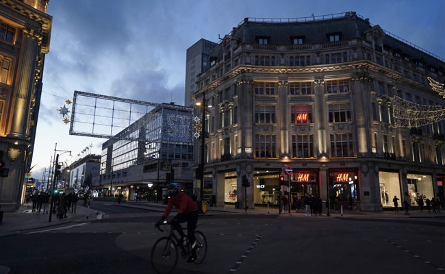 "1 In 30 Now Has Covid": London Mayor Declares 'Major Incident'