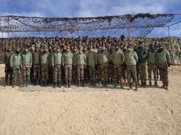 Army Chief Meets "Fire And Fury Corps" In Ladakh Amid China Standoff Army Chief Meets "Fire And Fury Corps" In Ladakh Amid China Standoff