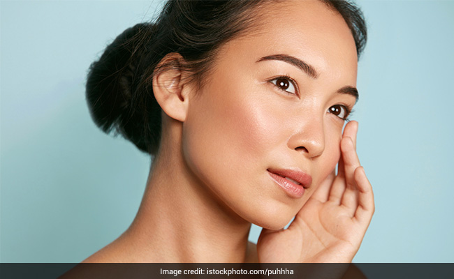 Dolphin Skin Is Set To Be 2021's Top Makeup Trend For Radiant, Glowing Skin