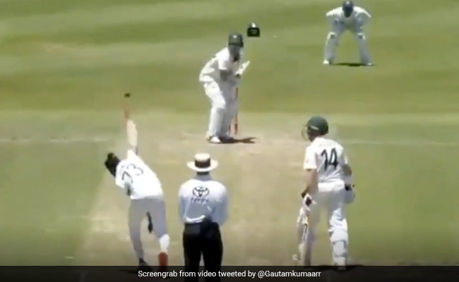 Ind Vs AusA: मोहम्मद शिराज ने मारा बोल्ड, तो गुस्से में ट्रेविस हेड ने किया कुछ ऐसा - देखें Video