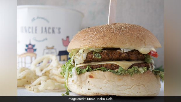 Review: Delhites Rejoice! Chandigarh's Iconic Uncle Jack's Comes To GK 2&nbsp;