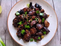 Watch: This Szechwan Chilli Chicken Is All You Need To Make Your Winter A Festive Affair Watch: This Szechwan Chilli Chicken Is All You Need To Make Your Winter A Festive Affair