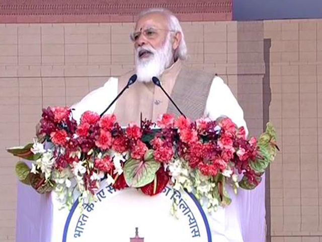 नए संसद भवन की आधारशिला रखने के बाद बोले PM मोदी- 'नया भवन आत्मनिर्भर भारत का गवाह बनेगा'
