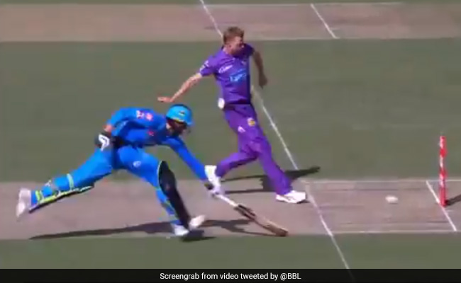 BBL 2020: गेंदबाज ने सूझबूझ से ऐसे किया रन आउट, बल्लेबाज भी पड़ गया हैरत में..देखें Video