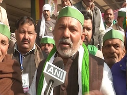 लोकतंत्र का मजाक बनाए जाने के बाद किसान आंदोलन के लिए राजनीतिक समर्थन लिया: राकेश टिकैत लोकतंत्र का मजाक बनाए जाने के बाद किसान आंदोलन के लिए राजनीतिक समर्थन लिया: राकेश टिकैत