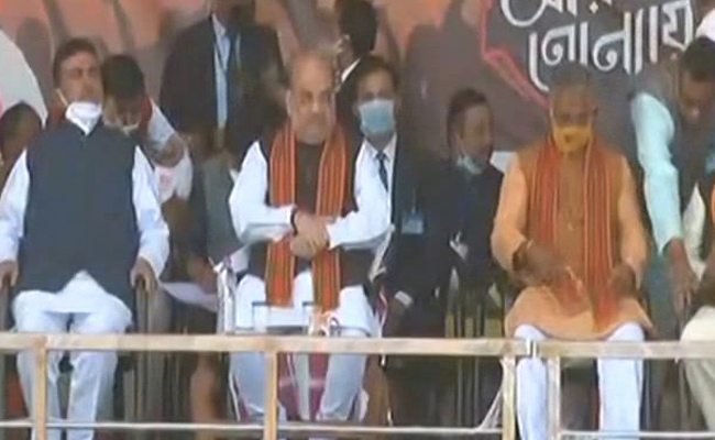 Amit Shah In Bengal LIVE Updates: Ex-Mamata Banerjee Aide Suvendu Adhikari, 50 Others Join BJP At Medinipur Rally