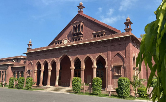 AMU का शताब्दी समारोह आज, 56 साल बाद कोई पीएम इस यूनिवर्सिटी के कार्यक्रम में शिरकत करेंगे