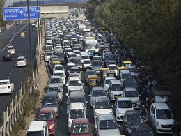 1 जनवरी से बिना RFID टैग वाली कमर्शियल व्हीकल्स को दिल्ली में प्रवेश की इजाजत नहीं होगी 1 जनवरी से बिना RFID टैग वाली कमर्शियल व्हीकल्स को दिल्ली में प्रवेश की इजाजत नहीं होगी