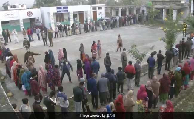 26 Percent Turnout  Till 11 AM In Phase-4 Of Jammu And Kashmir Local Body Polls