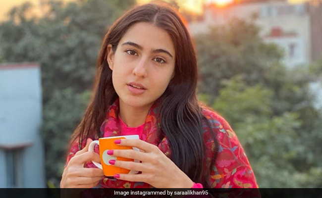Nothing To See Here. Just A Pic Of Sara Ali Khan Sipping Her "Winter <i>Chai</i>"