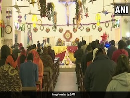 Christmas 2020: दुनियाभर में क्रिसमस की धूम, देखें देश के अलग-अलग शहरों से आईं तस्वीरें Christmas 2020: दुनियाभर में क्रिसमस की धूम, देखें देश के अलग-अलग शहरों से आईं तस्वीरें