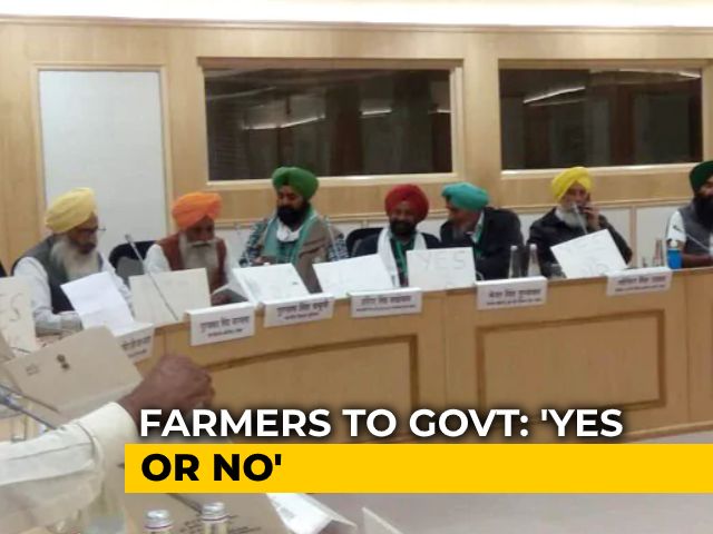 With 'Yes/No' Placards, A Silent Protest From Farmers At Government Meet