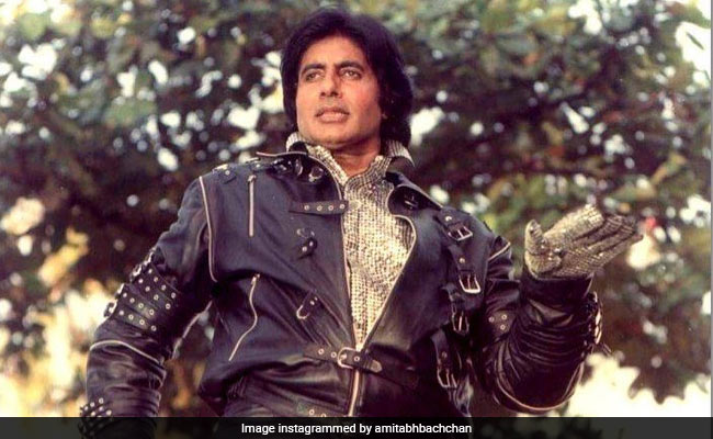 Amitabh Bachchan Thinks He Was A "Failure" At Replicating Michael Jackson