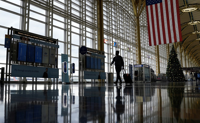 US May Expand Required COVID-19 Testing To More International Passengers