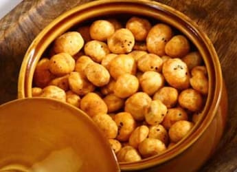 Makhana For Weight Loss: मोटापा कम करने के लिए डाइट में शामिल करें मखाना, ये हैं अन्य लाभ Recipe