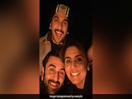 Ranbir Kapoor And Ranveer Singh Chill With Neetu Kapoor In Viral Pic (Alia Bhatt And Deepika Padukone MIA) Ranbir Kapoor And Ranveer Singh Chill With Neetu Kapoor In Viral Pic (Alia Bhatt And Deepika Padukone MIA)